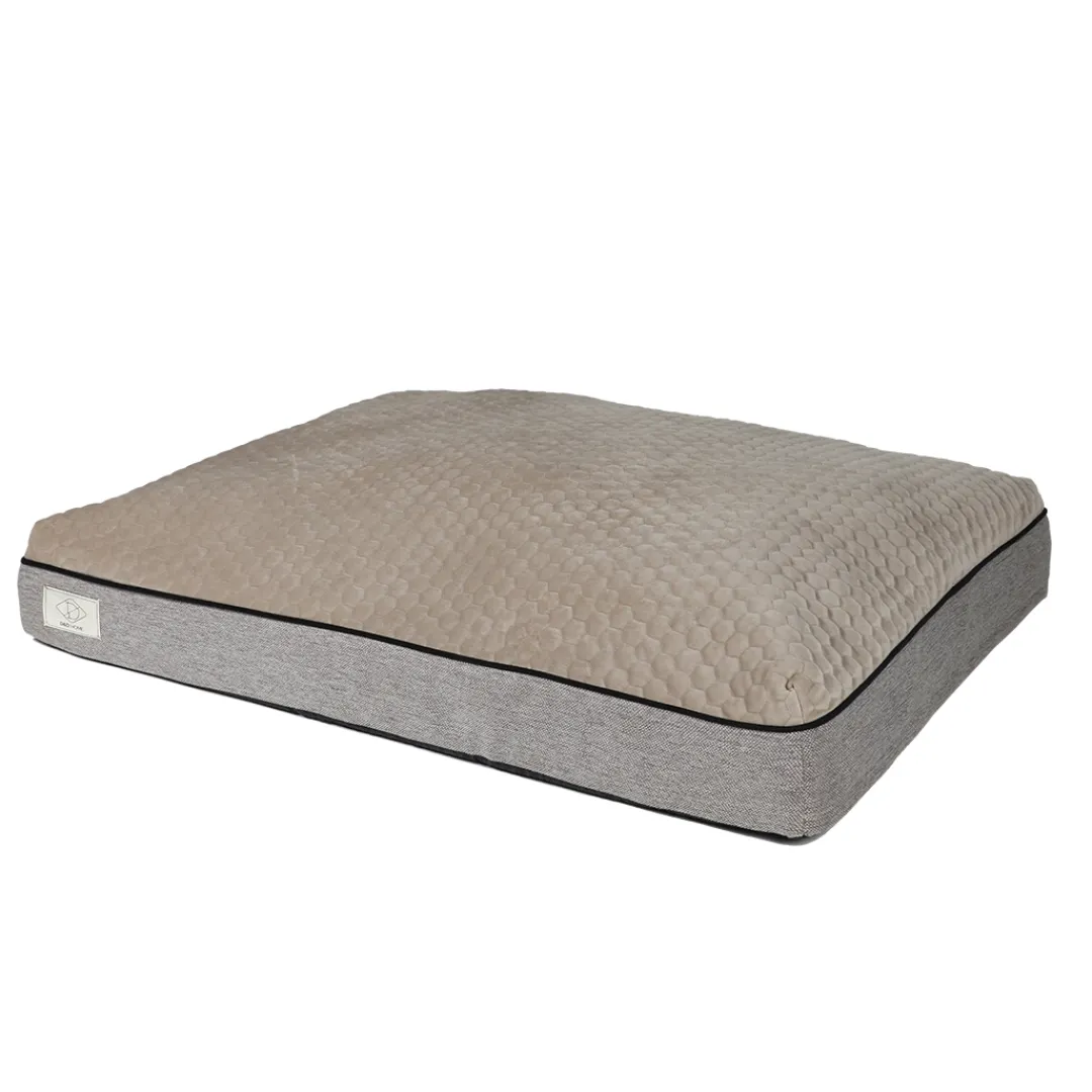 New D&D Home Celia hundeseng Taupe medium 100x75x15 cm Hundesenge Og Kurve Til Hunde - Bløde Og Komfortable|Sovepladser Til Hvalpe - Hundesenge, Kølemåtter Og Trygge Hvilesteder