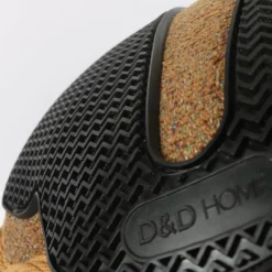 Clearance D&D Home Elliot Brown Chenille 25x23 cm - hundelegetøj og slikkemåtte i et Hundelegetøj Til Alle Hunde Leg Og Aktivering Året Rundt|Legetøj Til Hvalpe - Sjov Leg, Aktivering Og Tryghed Fra Første Dag