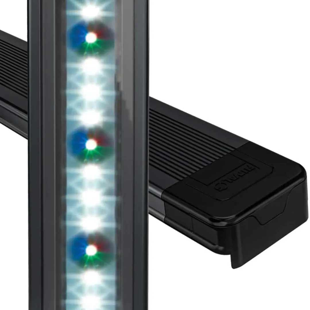 Best AquaSky LED 3.0 33W 115-146,4 cm. Akvarielamper