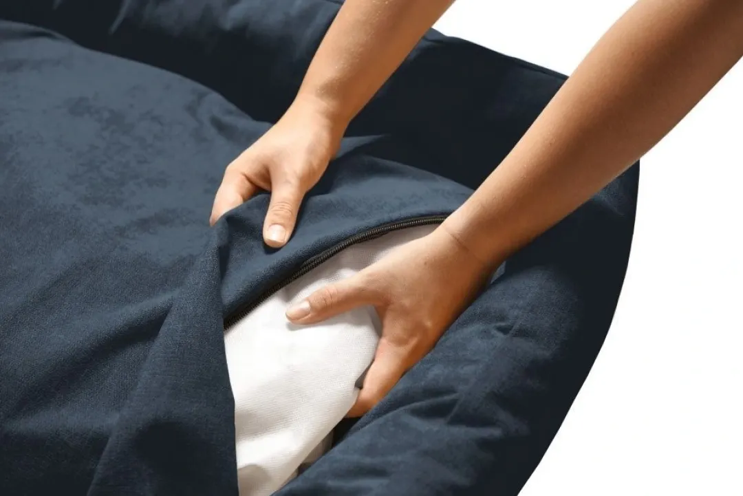 Best hundeseng Eiby M 80x60 cm Blå Hundesenge Og Kurve Til Hunde - Bløde Og Komfortable|Sovepladser Til Hvalpe - Hundesenge, Kølemåtter Og Trygge Hvilesteder