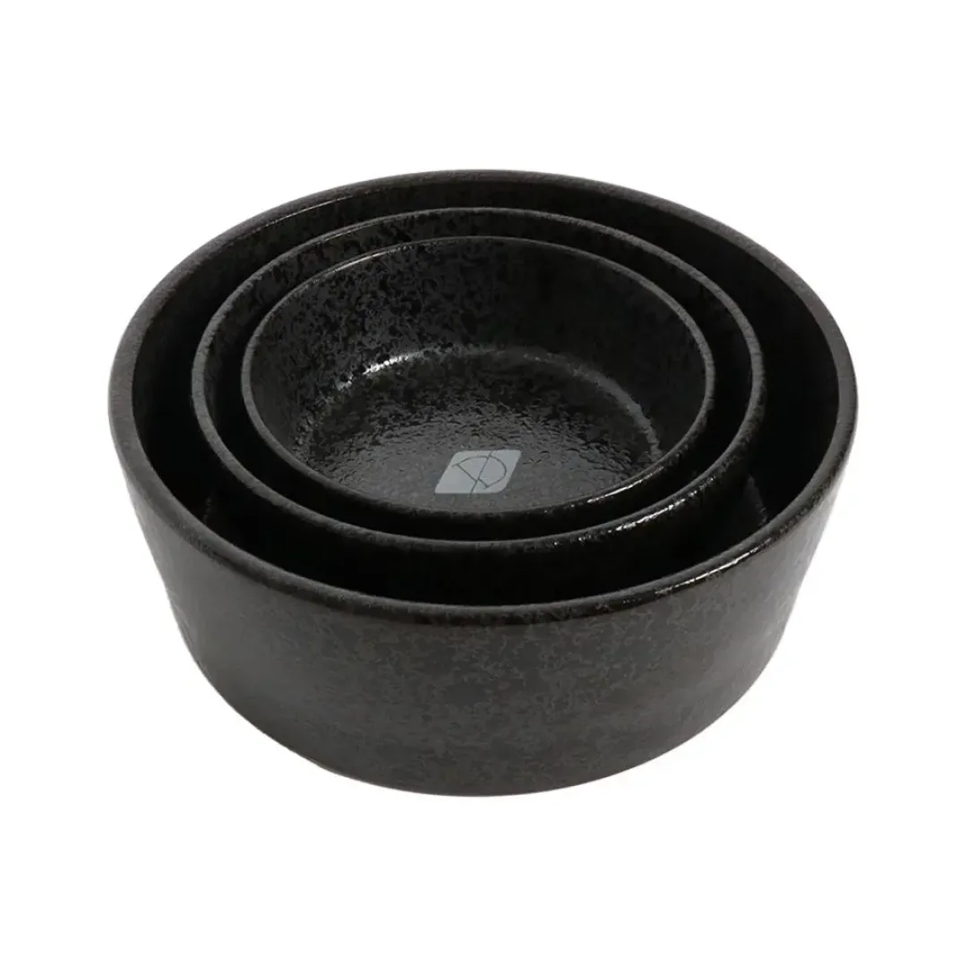 Jasper Black Dots Ø 20 cm 1400 ml Hundeskåle Til Mad Og Drikke Der Passer Til Din Hunds Behov|Hundeskåle Til Hvalpe - Praktisk, Sikker Og Nem Spisetid