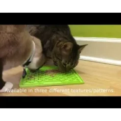 Online Slikkemåtte 28 x 28 cm Grøn - aktiveringsmåtte til hunde Killingelegetøj - Sjov, Træning Og Aktivering For Killinger|Hundelegetøj Til Alle Hunde Leg Og Aktivering Året Rundt