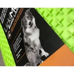 Online Slikkemåtte 28 x 28 cm Grøn - aktiveringsmåtte til hunde Killingelegetøj - Sjov, Træning Og Aktivering For Killinger|Hundelegetøj Til Alle Hunde Leg Og Aktivering Året Rundt