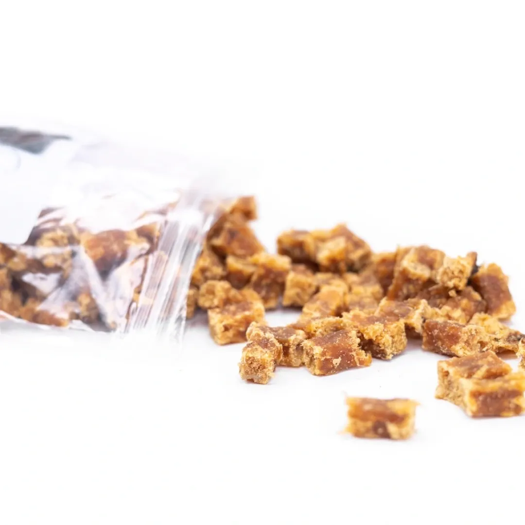 Discount Snackit Bløde Perlehøne terninger 100 g - naturlige hundesnacks Snacks Til Hvalpe - Lækre Godbidder Til Træning Og Forkælelse|Hundeguf Og Tyggeben Til Hunde