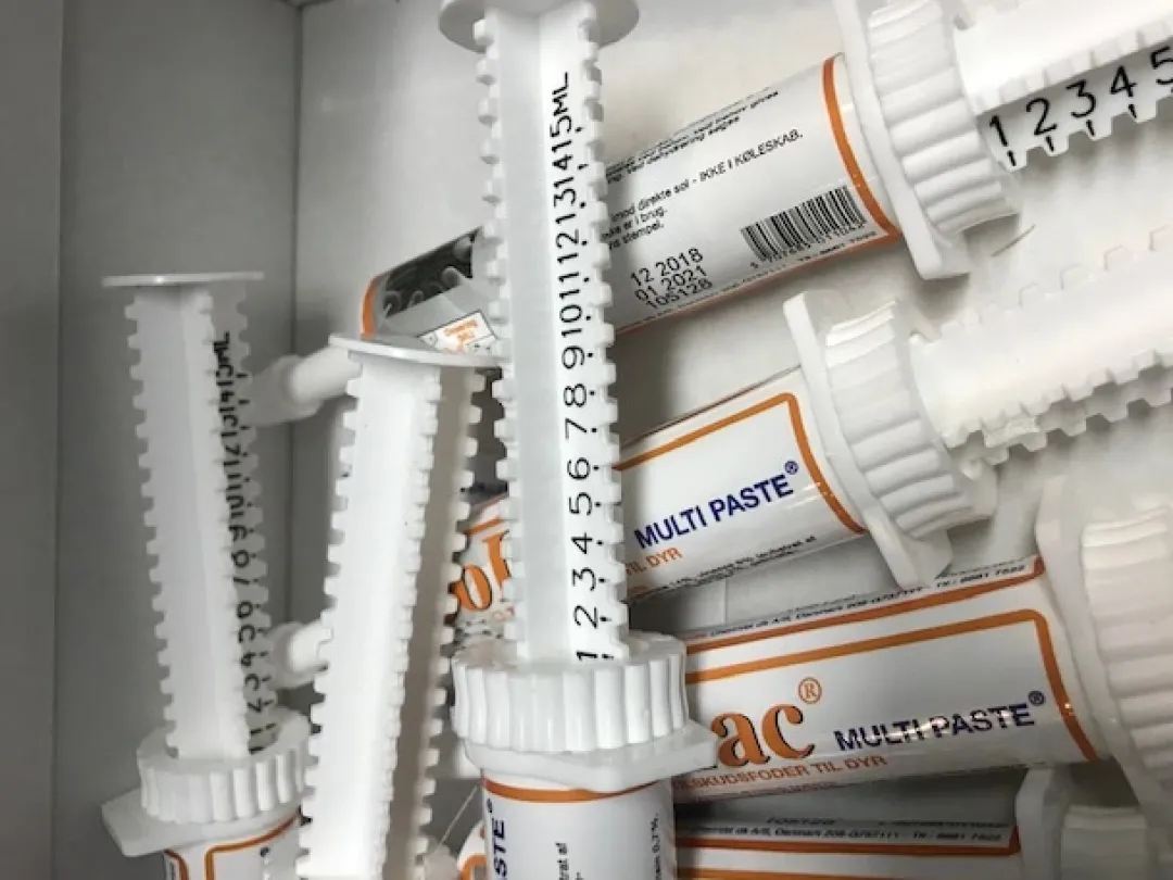 Clearance Multipaste 32 ml Plejemidler Til Hund Med Fokus På Sundhed Og Velvære|Fodertilskud Til Hvalpe - Støtte Til Sund Vækst Og Trivsel